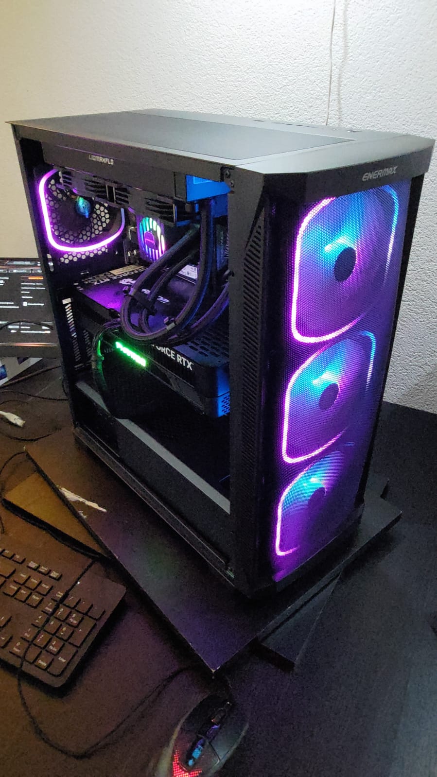 Alpingaming RTX 5080 + 9800X3D (Vidéo montage)